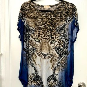 Blouse with sparkle print